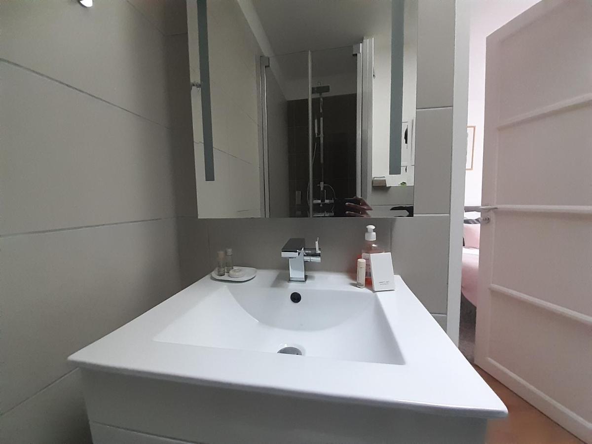 Le Studio Versaillais Apartment แวร์ซาย ภายนอก รูปภาพ